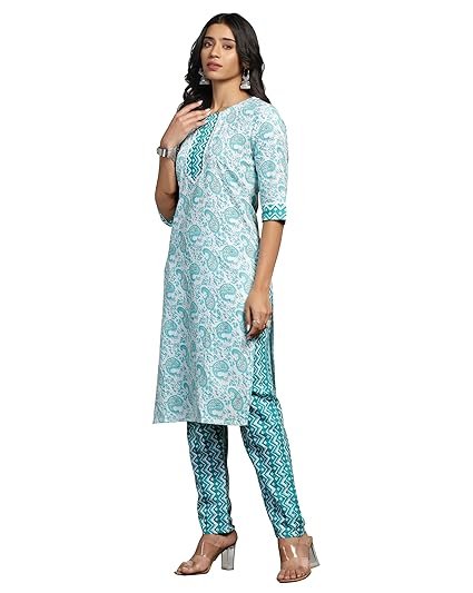 Women Cotton Blend Printed Kurta with Pant - Image 5